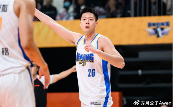 有压力了?丘天复出+京城球二代被激活,600万先生砍6+6证明自己|张知垚|范子铭|许利民|篮板|北京首钢_新浪体育_新浪新闻
