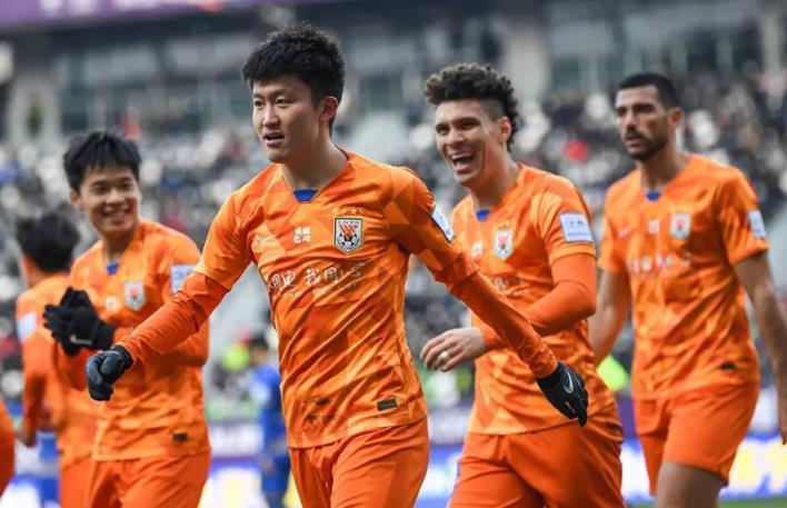 开云中国网站-鲁能为何本赛季阵容补强至今零引援，背后原因找到了，引发热议